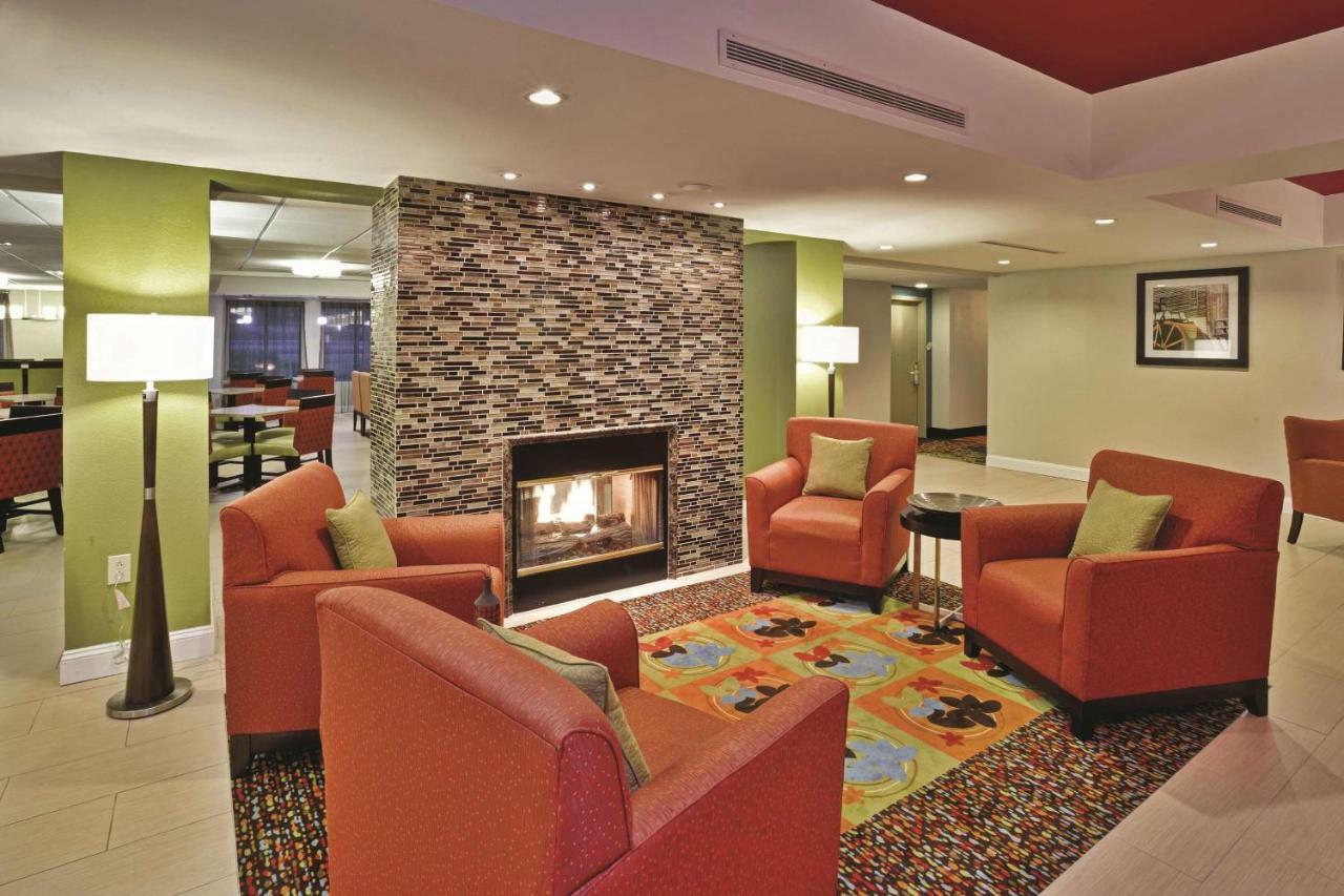 La Quinta Inn & Suites - New River Gorge National Park Summersville Exterior foto