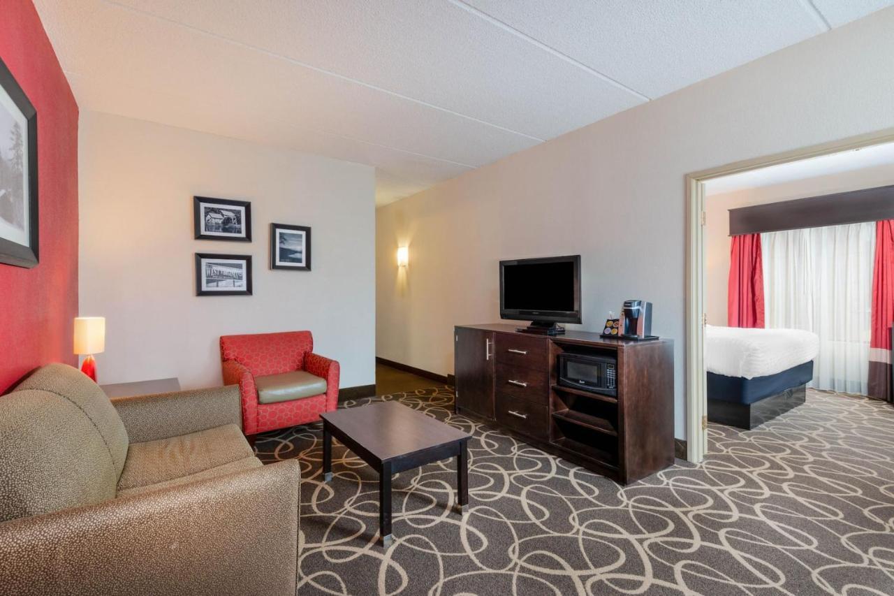 La Quinta Inn & Suites - New River Gorge National Park Summersville Exterior foto